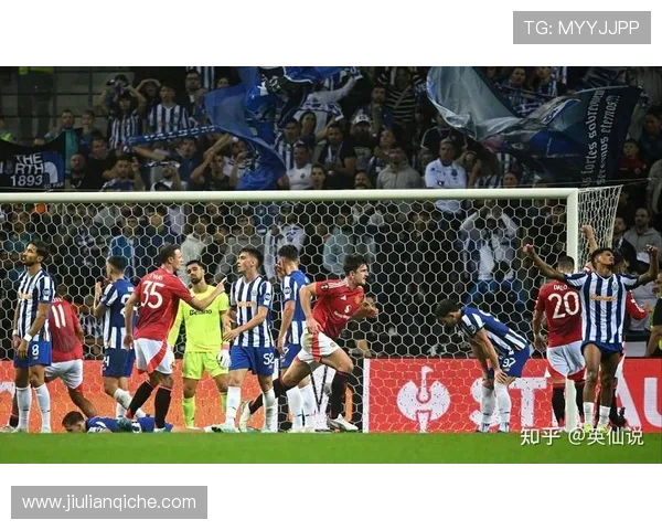 B 费三连霸！英超魔术师连续三赛季创造机会冠绝群雄(2)